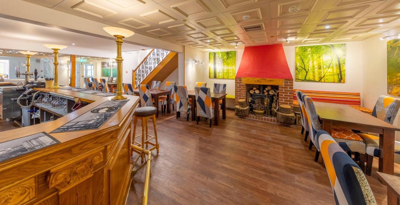 Saints Bay Hotel Bagian luar foto