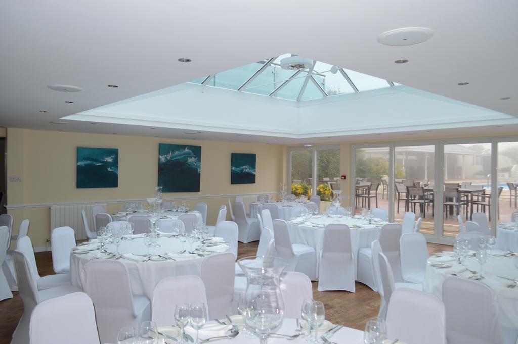 Saints Bay Hotel Bagian luar foto