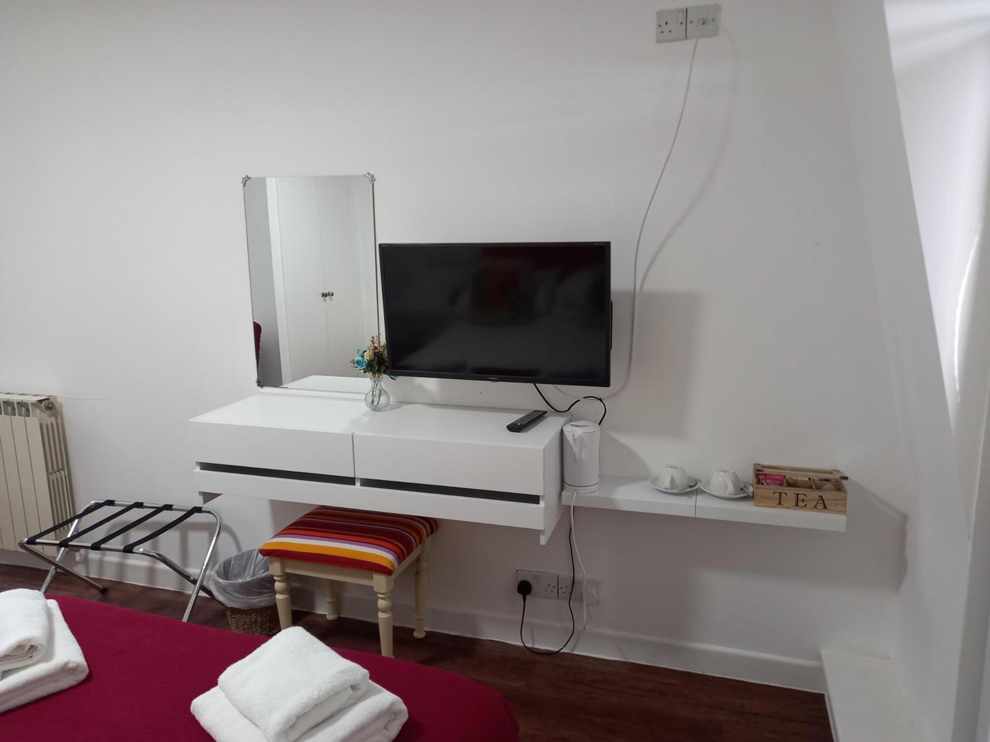 Saints Bay Hotel Bagian luar foto